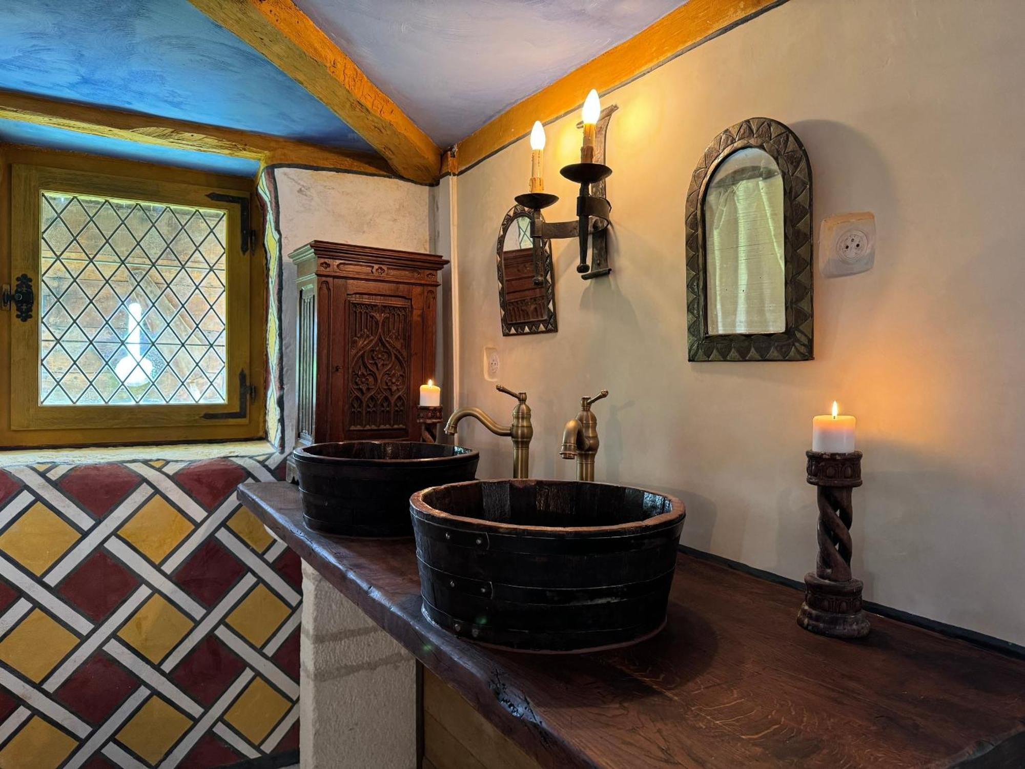 Chateau De Champrenault, Voyagez Dans Le Temps 外观 照片