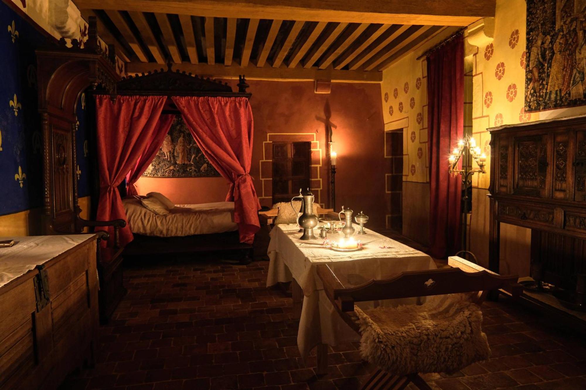 Chateau De Champrenault, Voyagez Dans Le Temps 外观 照片